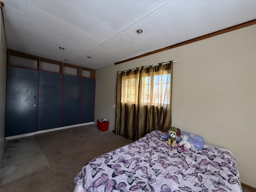 4 Bedroom Property for Sale in Oewersig North West